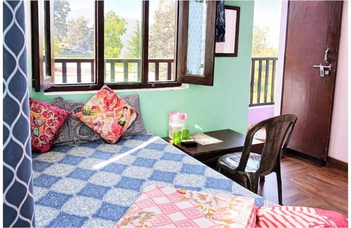 Almora Hotel | Hotel Ajay Home Stay Almora
