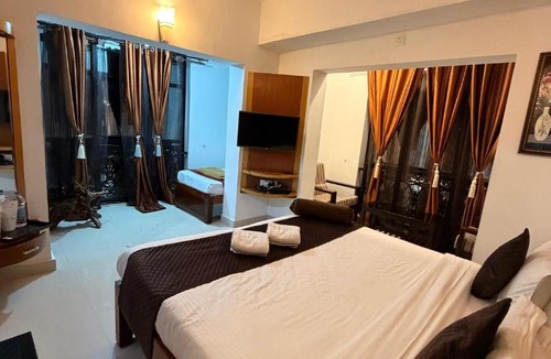 Stuart Hill Hotel | Hotel Al-Wesal International