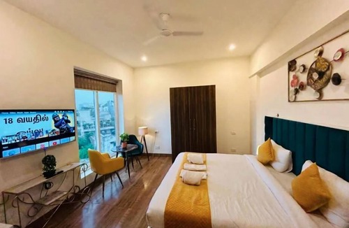 Gurugram Hotel | Hotel Amahi Inn Sector 30