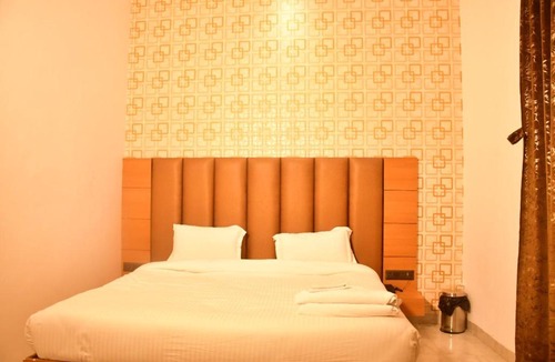 Tarabganj Hotel | hotel avadh sunshine ayodhya