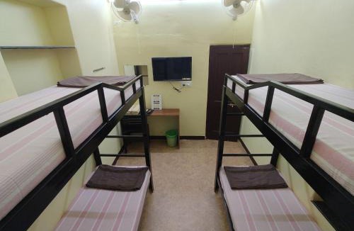 Kolhapur House | Hotel Bakul