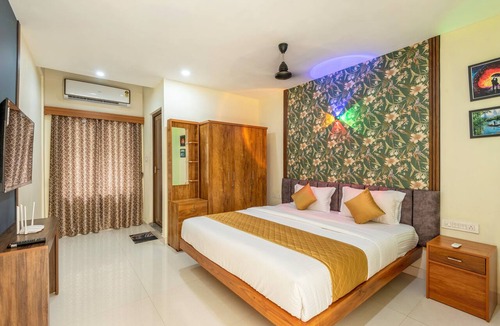 Nileswaram Hotel | Hotel Beverly Residency