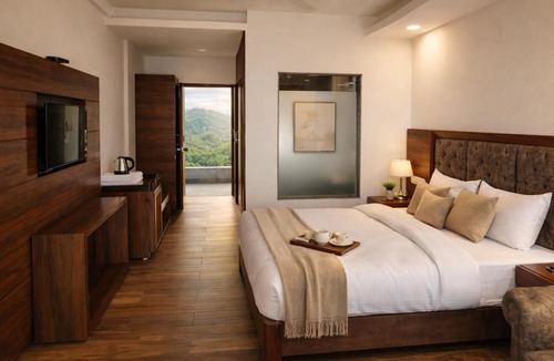 Chail Hotel | Hotel Chail Residency