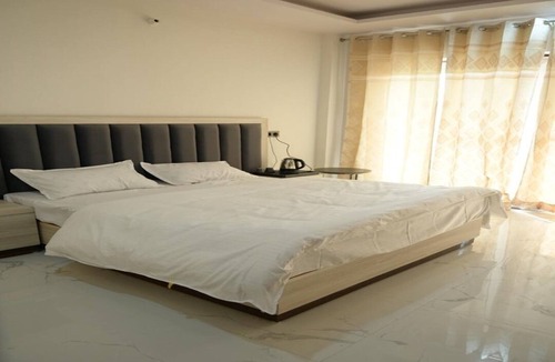 Khirsu Hotel | Hotel Deep Khirsu