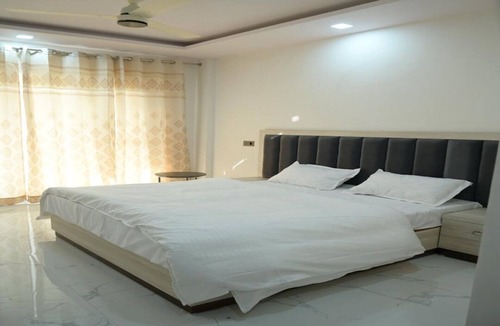 Khirsu Hotel | Hotel Deep Khirsu