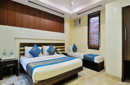 Paharganj Hotel | Hotel Gold Star Inn - Paharganj