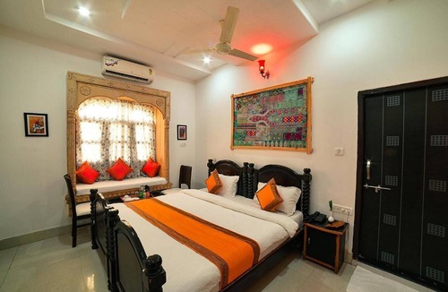 Amar Sagar Pol Hotel | Hotel Golden Routes