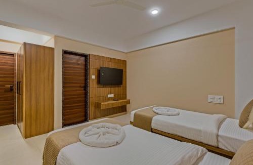 Badami Hotel | Hotel Grand Heritage Badami