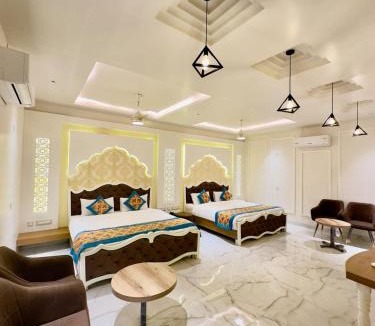 Lansdowne Hotel | Hotel Grand Kailash Haveli