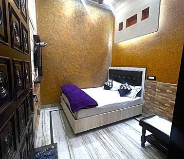 Sirsa Hotel | HOTEL Gumber