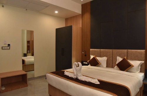 Sitapur Hotel | HOTEL JP INN SITAPUR