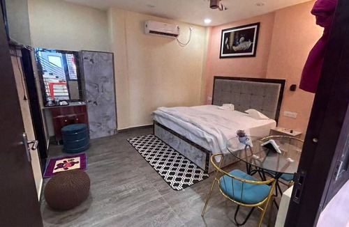 Jalaun Hotel | Hotel Jyoti Palace