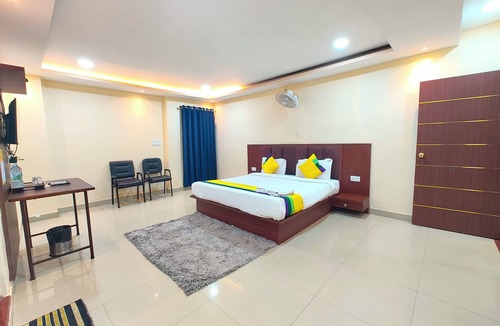 Varanasi Hotel | Hotel Kashi Grand Residency Varanasi