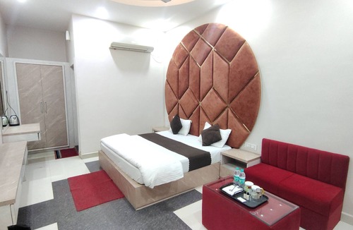 Chitrakoot Hotel | Hotel Kesar