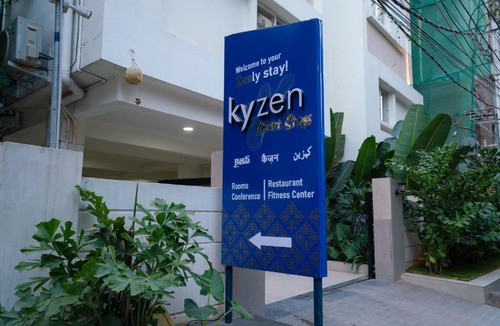 Madhapur Hotel | Hotel Kyzen Smart Stays Hitec city - Madhapur, Hyderabad