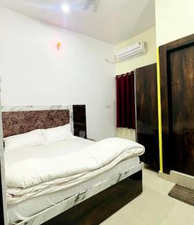 Orchha Hotel | Hotel Maa Bhagvati