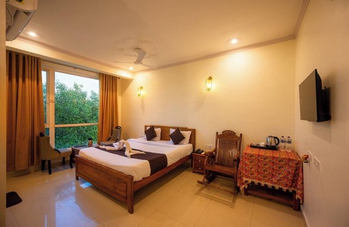 Varanasi Hotel | Hotel Marine