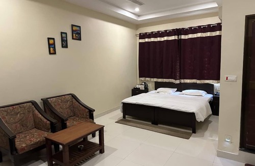 Bhadohi Hotel | Hotel Meghdoot