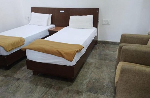 Hassan Hotel | Hotel Nirantara Residency