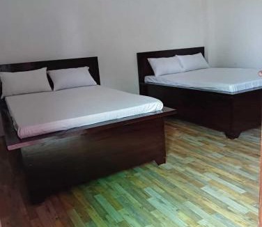 Sardhana Hotel | Hotel O 92254 The Lion Kings
