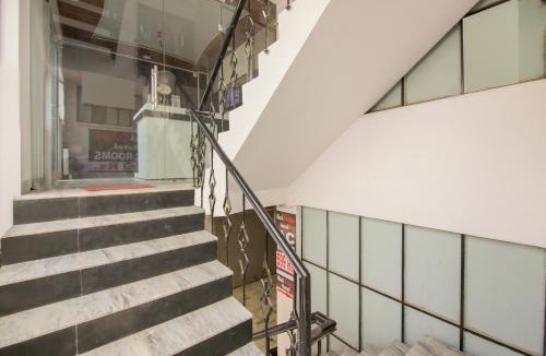 Rohtak Hotel | Hotel O Black Grapes