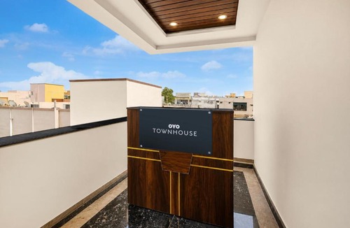 Hyderabad Hotel | Hotel O R Eleven