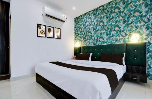 Varanasi Hotel | Hotel O Swiss Cottage