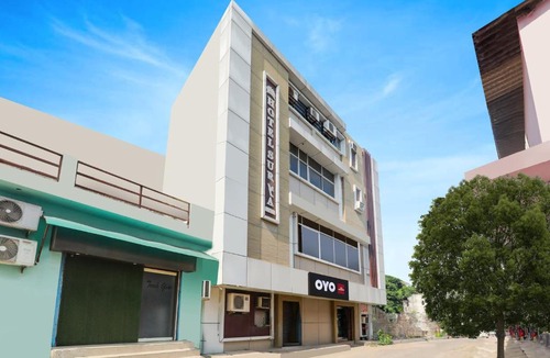 Lucknow Hotel | Hotel O TJ INTERNATIONAL