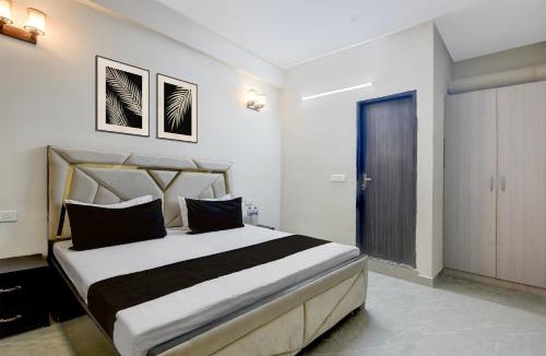 Faridabad Hotel | Hotel O Unibox Hotel