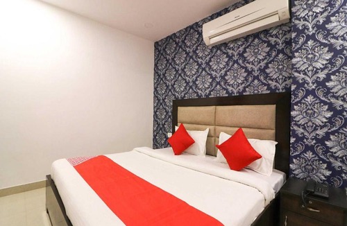 Faridabad Hotel | Hotel O White Valley