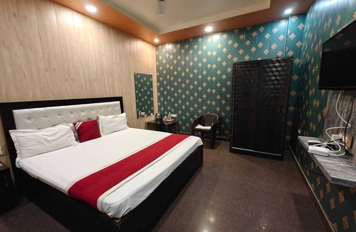 Raebareli Hotel | Hotel Om Shivay