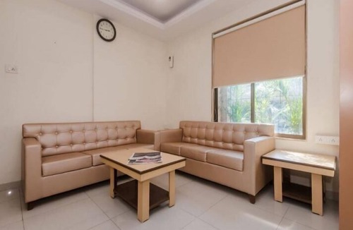 Malad West Hotel | Hotel Orbit Inn