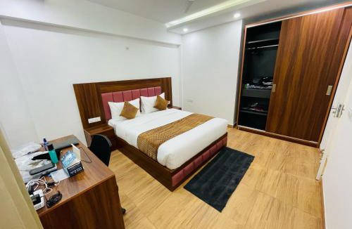 Sonepat Apartment | Hotel Osaka kundli