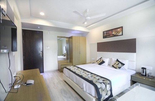 Marhi Hotel | Hotel Pal Residency