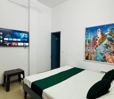 Bathinda Apartment | Hotel park view