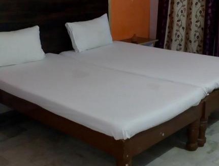 Khajuraho Hotel | Hotel Plaza, Khajuraho
