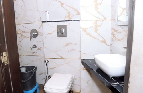 Paharganj Hotel | Hotel Red stone inn