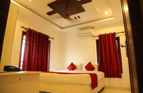 Mamangalam Hotel | Hotel Ritzy Village