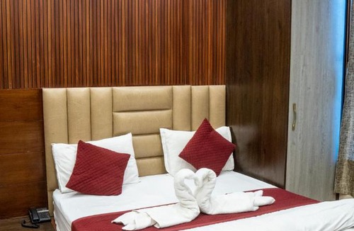Sikandra Hotel | Hotel shanti palace