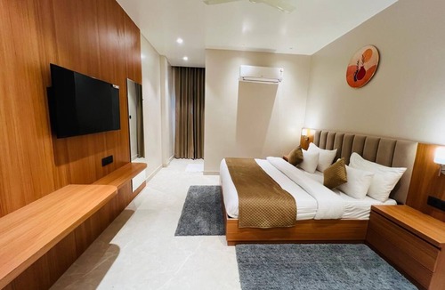 Chitrakoot Hotel | HOTEL SHREE JEE