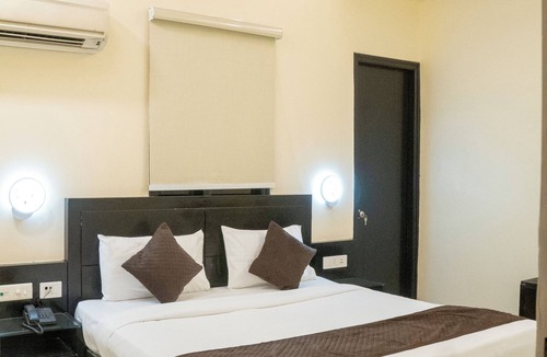 Sikandra Hotel | Hotel Shree Ji Palace
