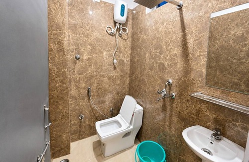 Kanpur Hotel | Hotel Silver Palace