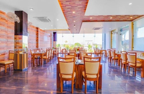 Basti Hotel | Hotel The Grand Bhavya Palace
