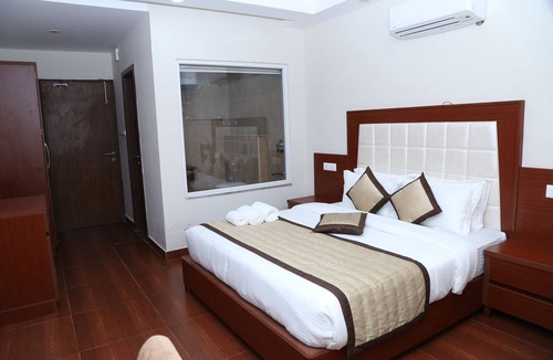 Palampur Hotel | hotel the grand kartikeye