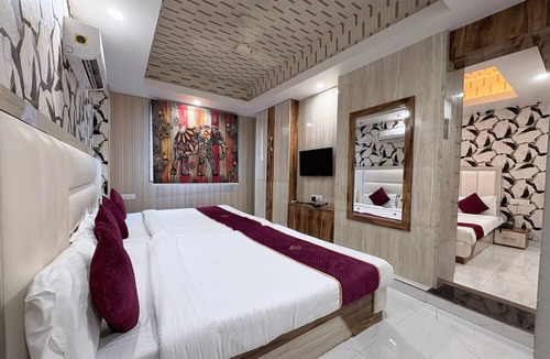 Jhansi Hotel | Hotel the Marvellous