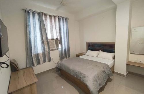 Agra Hotel | Hotel The Skyluxe