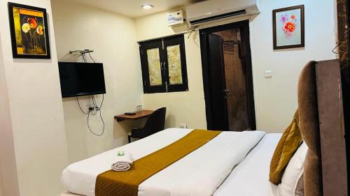 Kanpur Hotel | Hotel The Villa By MNG Rooms