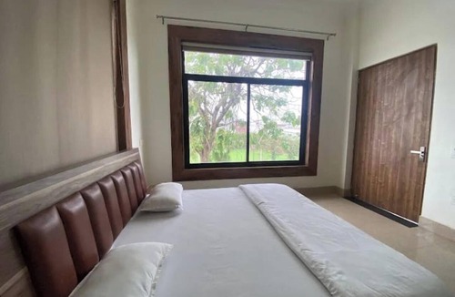 Gajraula Hotel | Hotel Vasant Gajraula