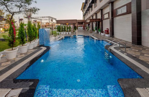 Dehradun Hotel | Hotel Vasdaa Grand