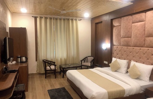 Gobind Dham Hotel | Hotel Vasudeva Inn